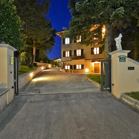 Quiete Aparthotel 2*